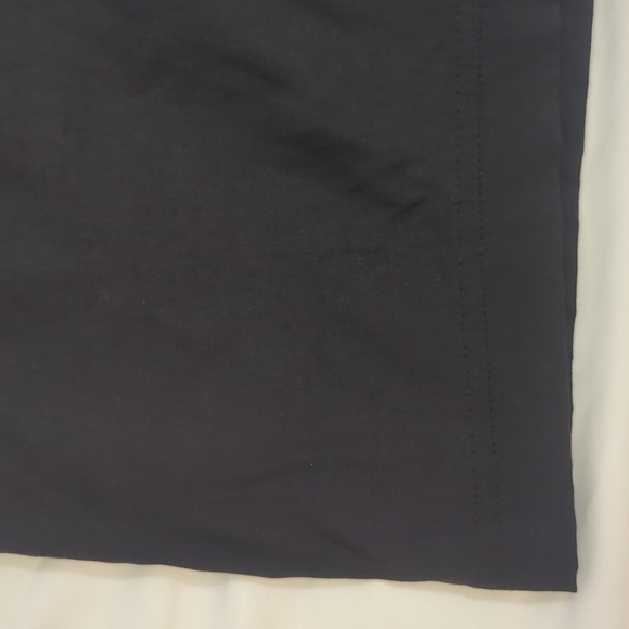 Eddie Bauer Rainier Skort, Color Black Size 4 - Picture 4 of 15